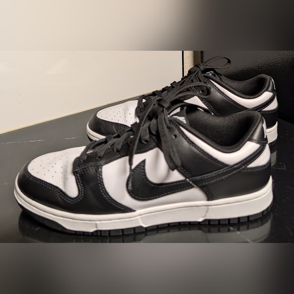 Nike Dunk Low “Panda” Black/White Size 10 Like New MSRP $130 - Picture 7 of 12